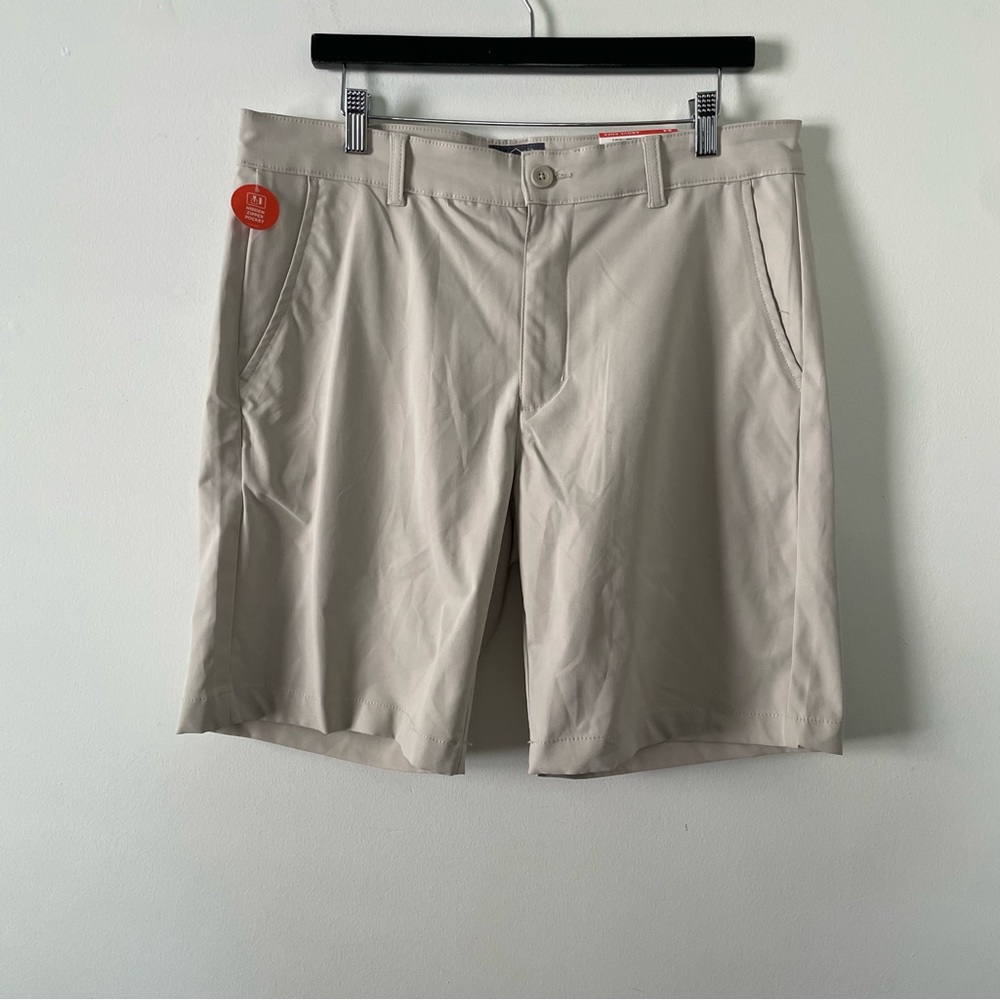 NWT New St. John Bay Comfort Stretch Above Knee 9" Performance Shorts Size 34